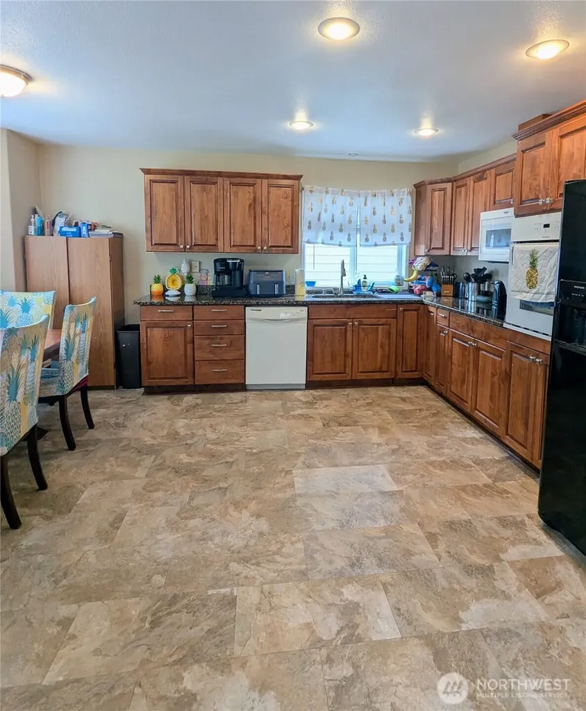2439 Mulberry Avenue Longview WA 98632
