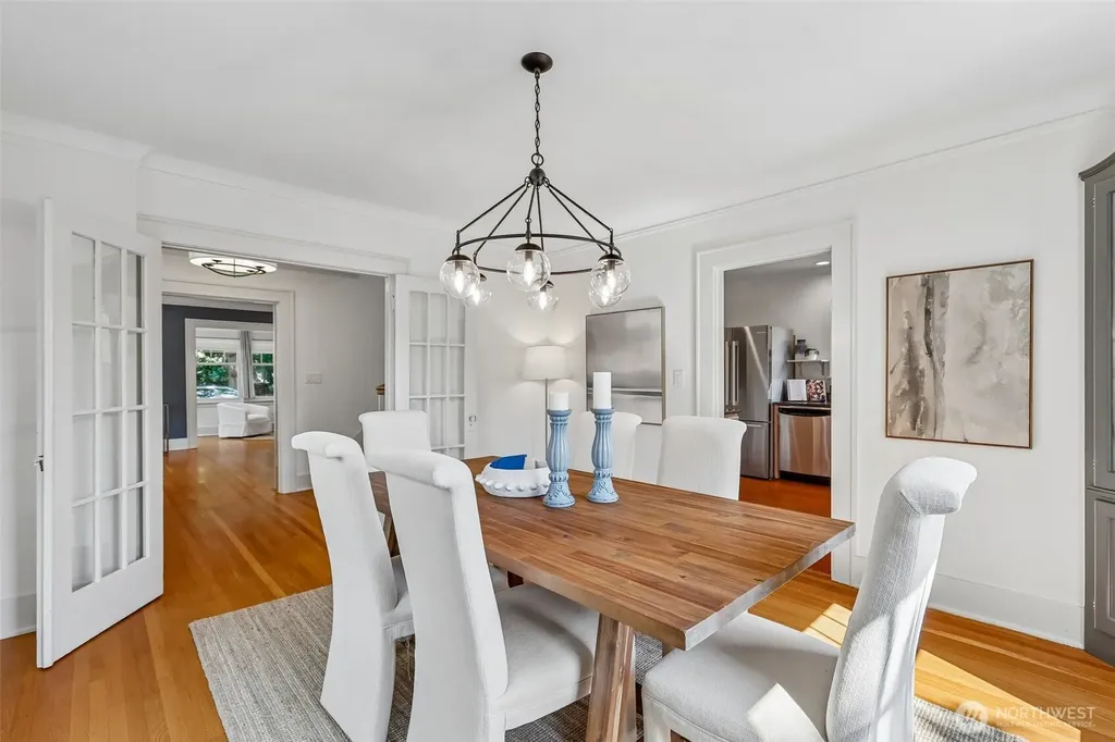 5248 17th Avenue NE Seattle WA 98105