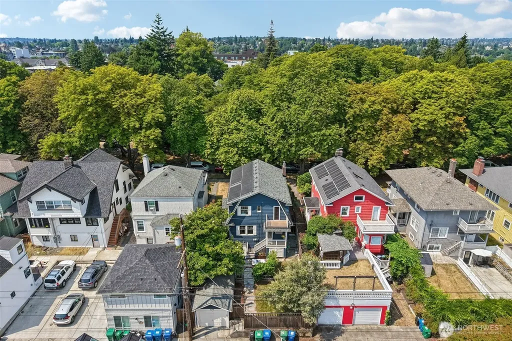 5248 17th Avenue NE Seattle WA 98105