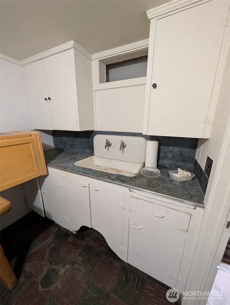 9291 W Belfair Valley Road Bremerton WA 98312