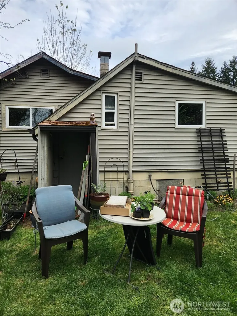 9291 W Belfair Valley Road Bremerton WA 98312