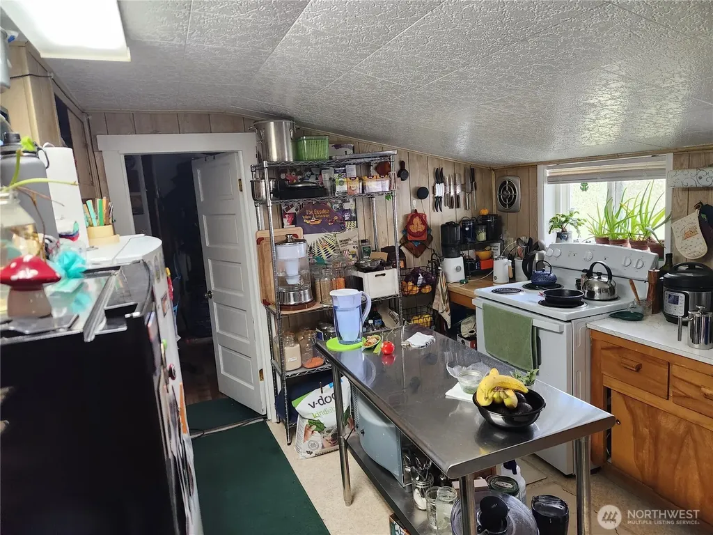 9291 W Belfair Valley Road Bremerton WA 98312