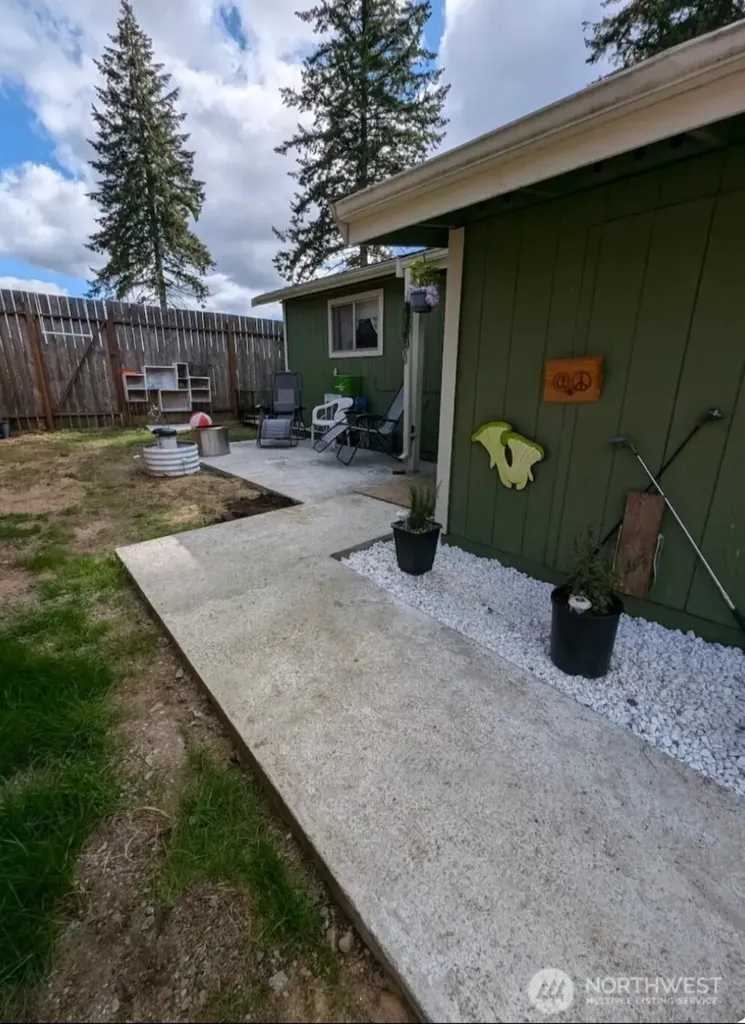 9291 W Belfair Valley Road Bremerton WA 98312