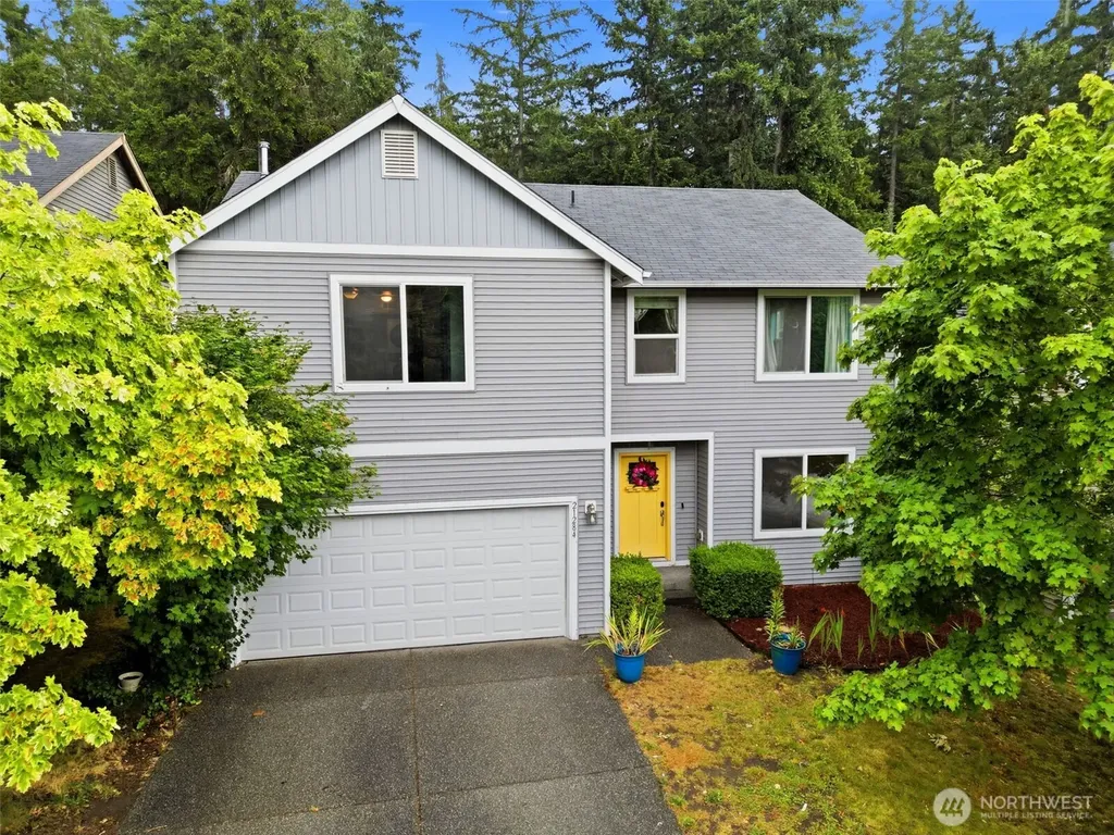21284 Brevik Place NW Poulsbo WA 98370