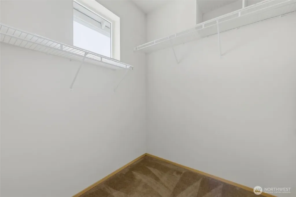 21284 Brevik Place NW Poulsbo WA 98370