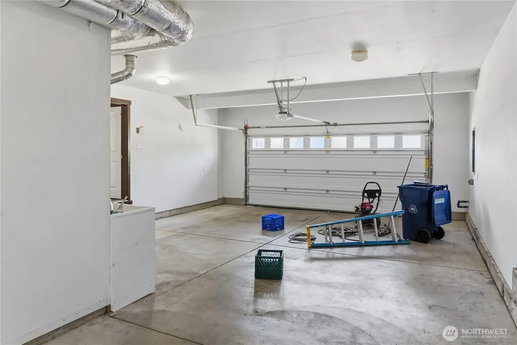 301 Barry Loop Mount Vernon WA 98274
