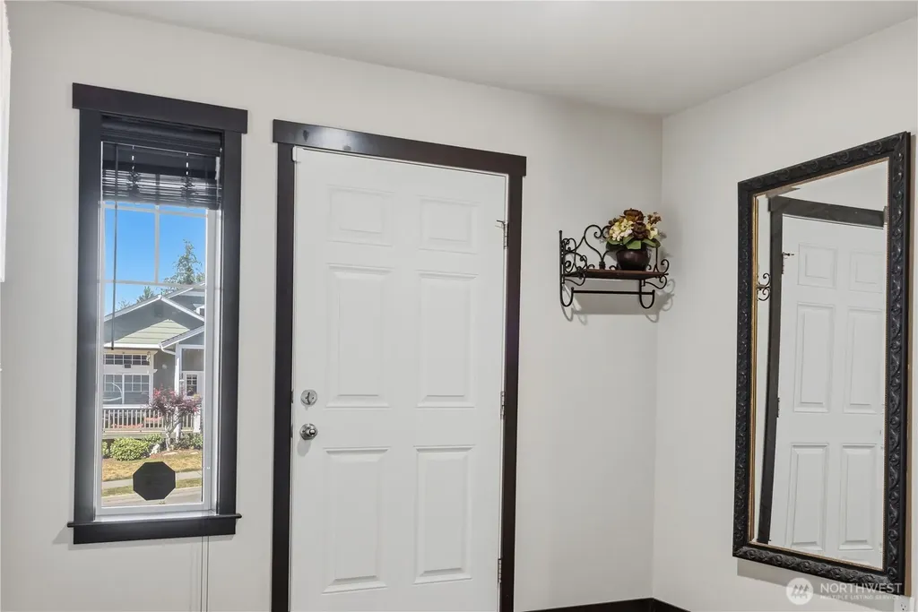 301 Barry Loop Mount Vernon WA 98274
