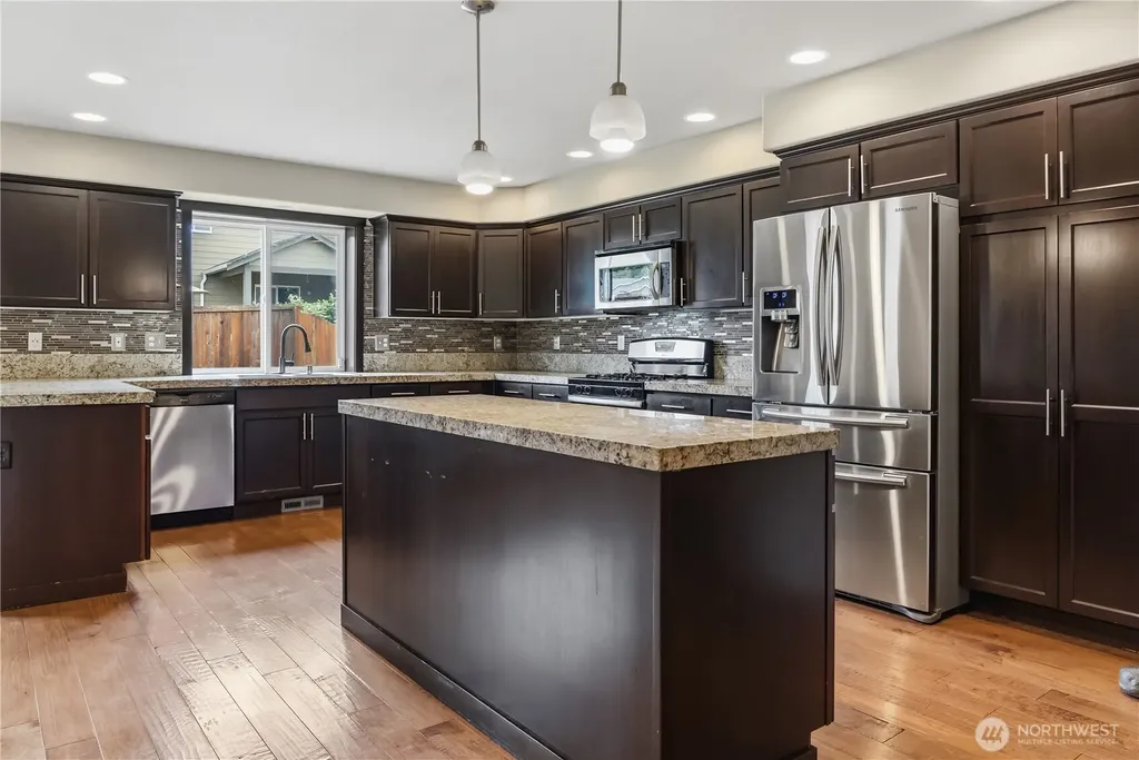 310 Leann Street Mount Vernon WA 98274