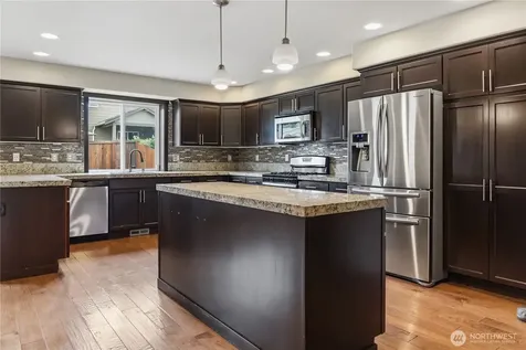 310 Leann Street Mount Vernon WA 98274