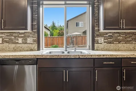 310 Leann Street Mount Vernon WA 98274