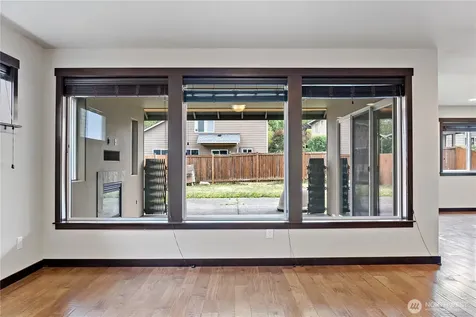 310 Leann Street Mount Vernon WA 98274