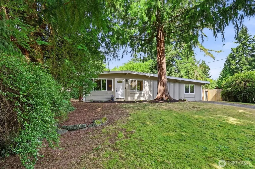 30449 2nd Avenue S Federal Way WA 98003