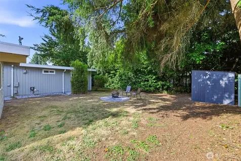 30449 2nd Avenue S Federal Way WA 98003