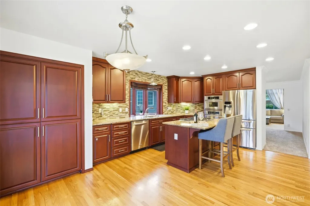 13945 SE 159th Place Renton WA 98058