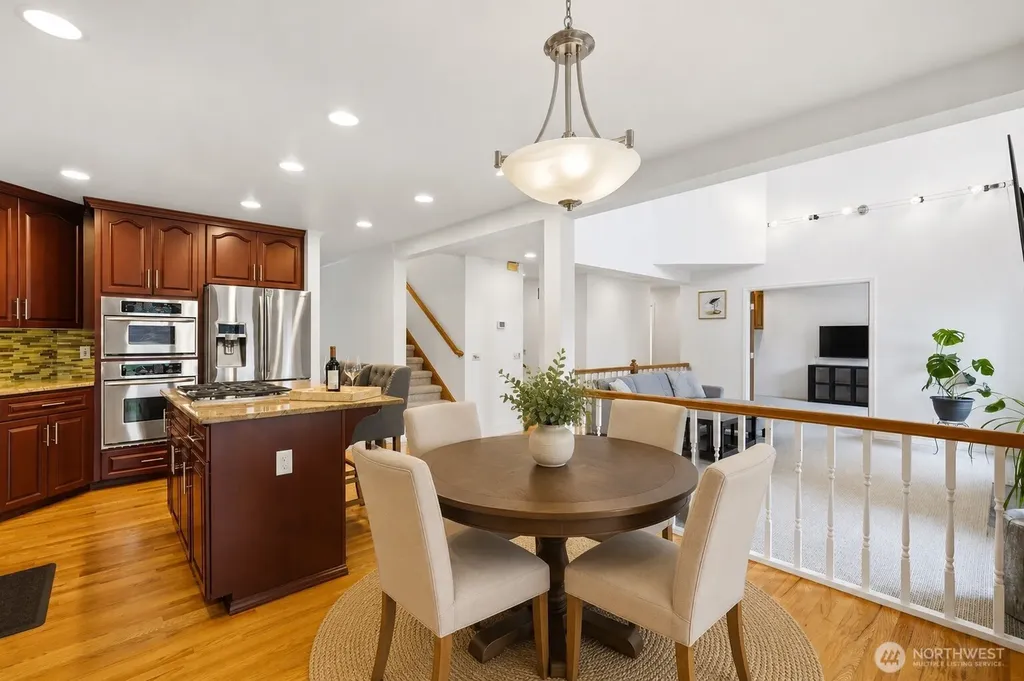 13945 SE 159th Place Renton WA 98058