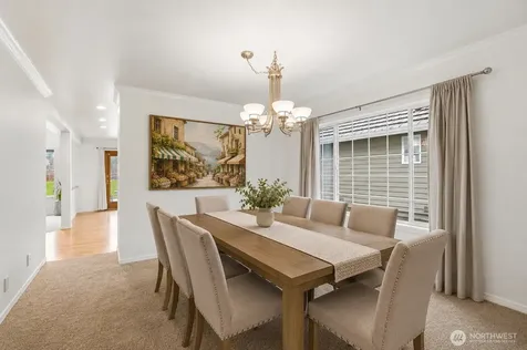 13945 SE 159th Place Renton WA 98058
