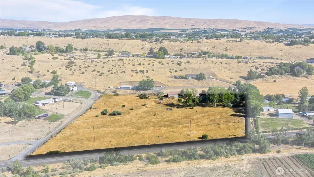 14753 Cottonwood Canyon Road Yakima WA 98908