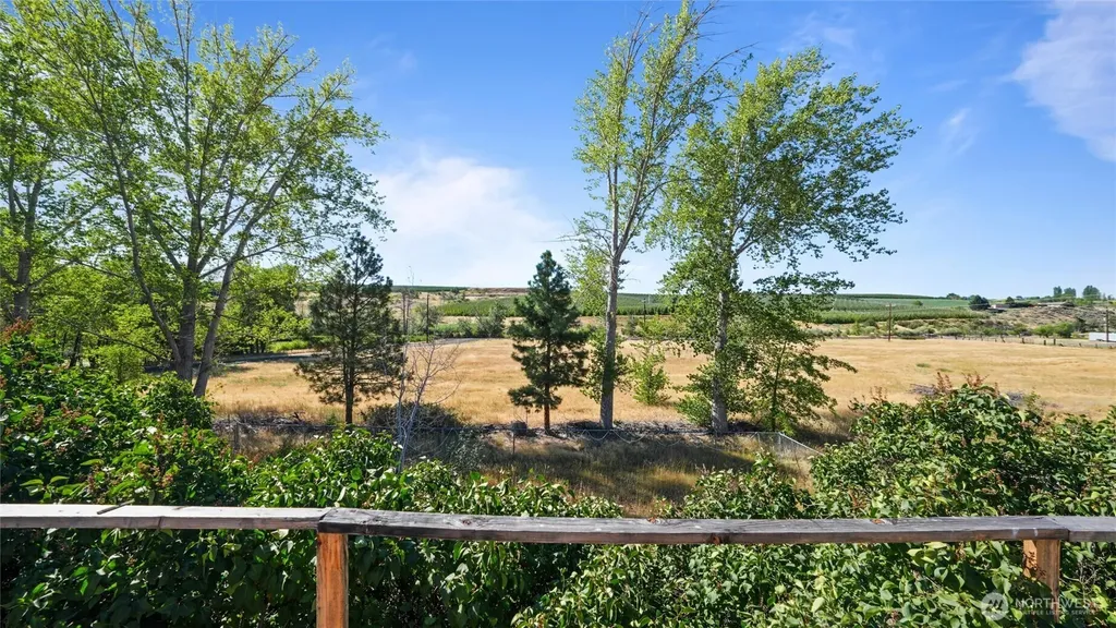 14753 Cottonwood Canyon Road Yakima WA 98908