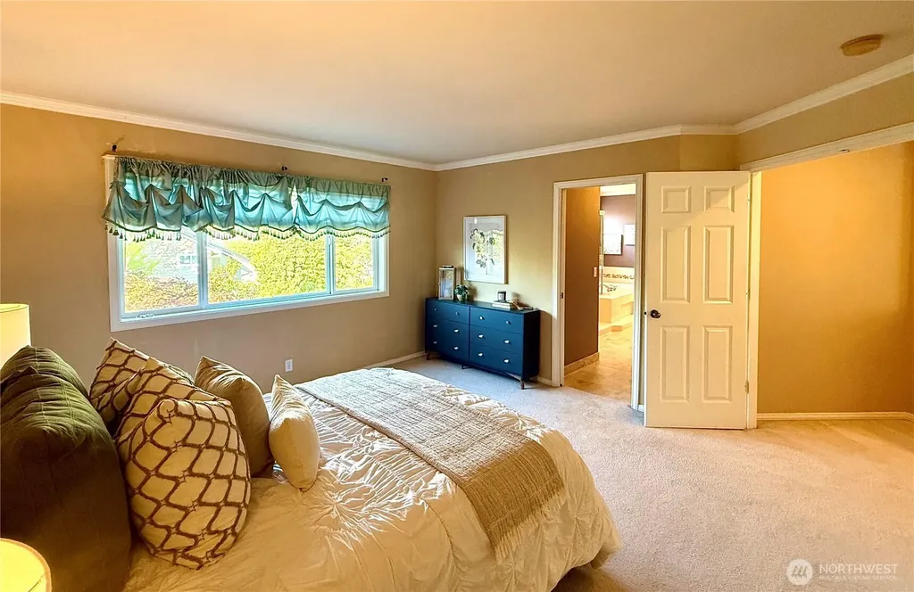 2698 230th Avenue SE Sammamish WA 98075