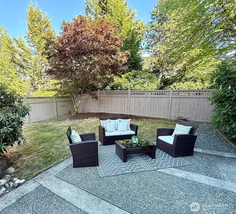 2698 230th Avenue SE Sammamish WA 98075