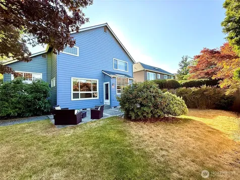 2698 230th Avenue SE Sammamish WA 98075