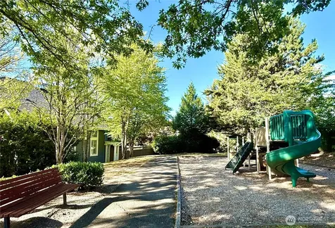 2698 230th Avenue SE Sammamish WA 98075