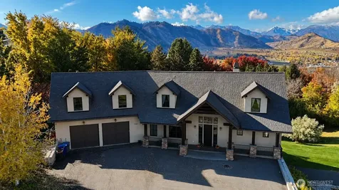 5186 Vista Heights Place Cashmere WA 98815
