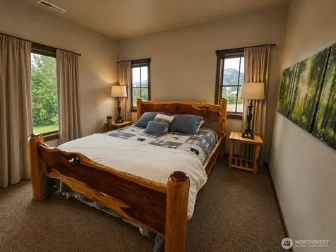 5186 Vista Heights Place Cashmere WA 98815