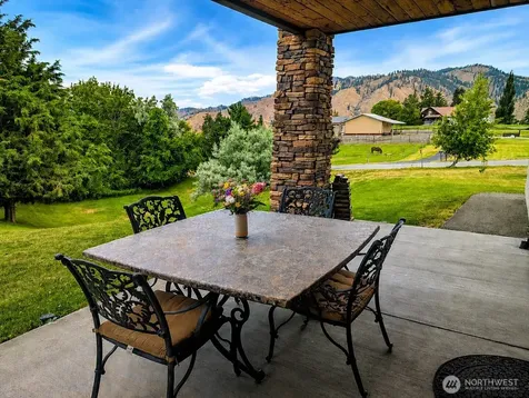 5186 Vista Heights Place Cashmere WA 98815