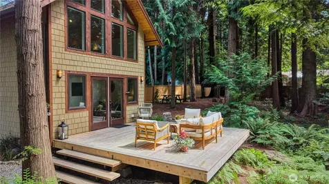 256 Windsor Drive Point Roberts WA 98281