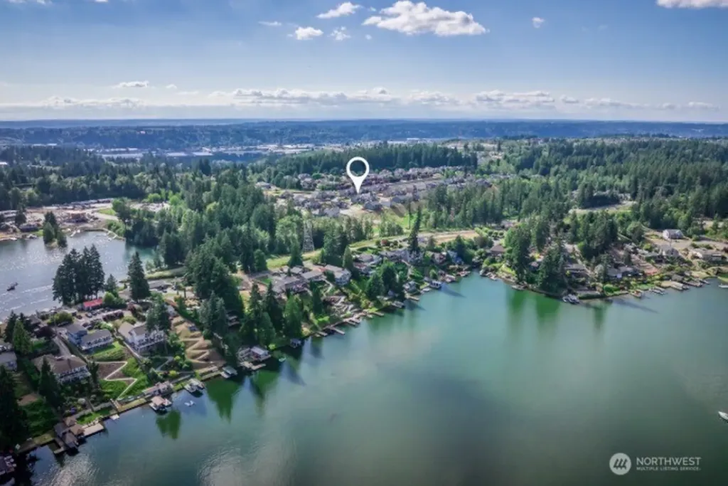 2838 173rd Avenue E Lake Tapps WA 98391