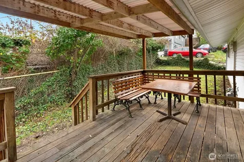 7537 44th Avenue S Seattle WA 98118