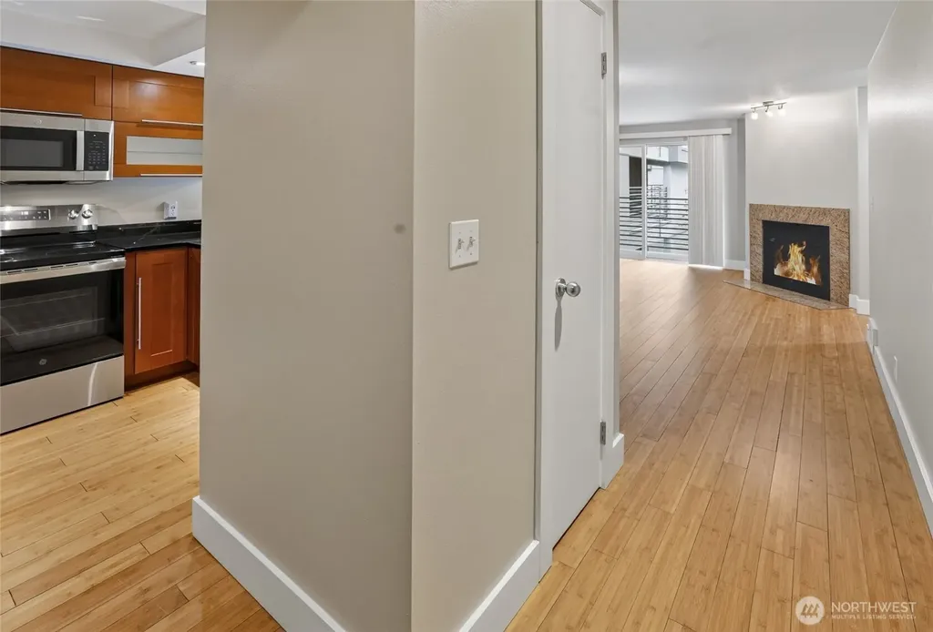 7323 NE Sand Point Way Seattle WA 98115