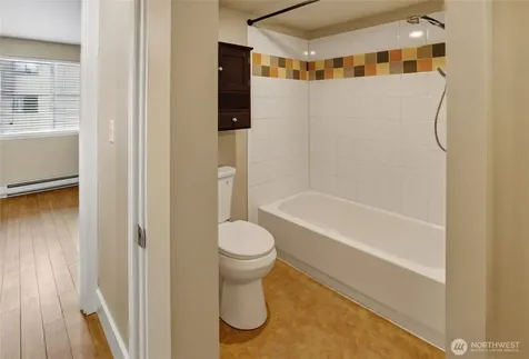 7323 NE Sand Point Way Seattle WA 98115