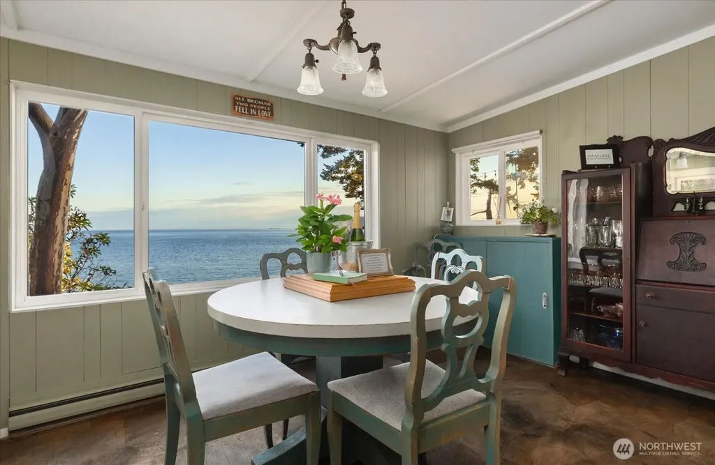 11502 N Del Mar Drive Anacortes WA 98221