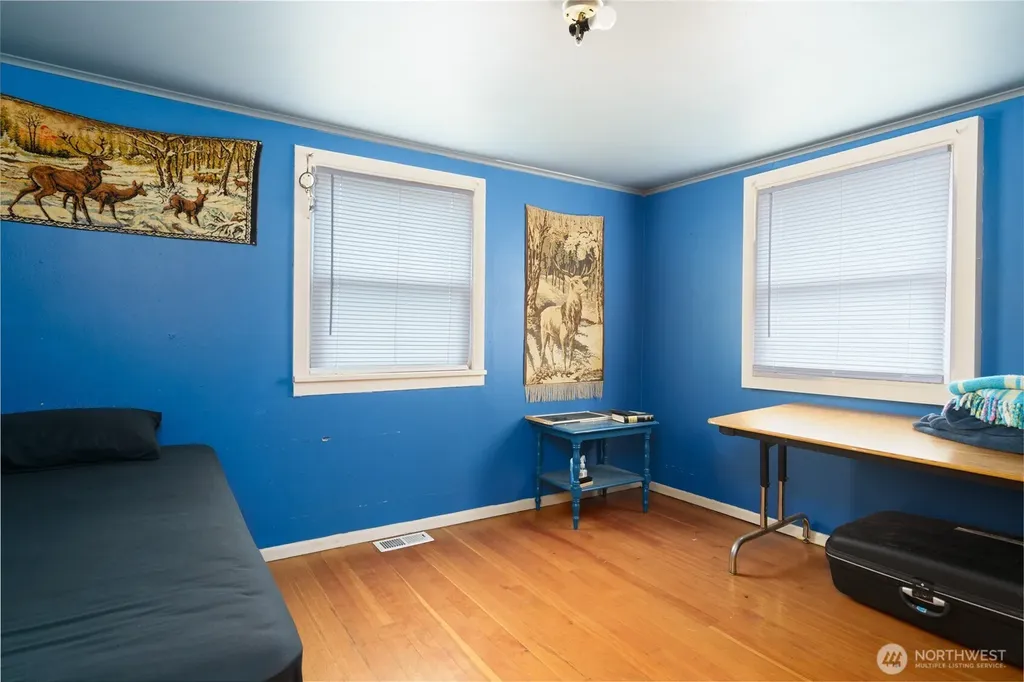 616 37th Street Anacortes WA 98221
