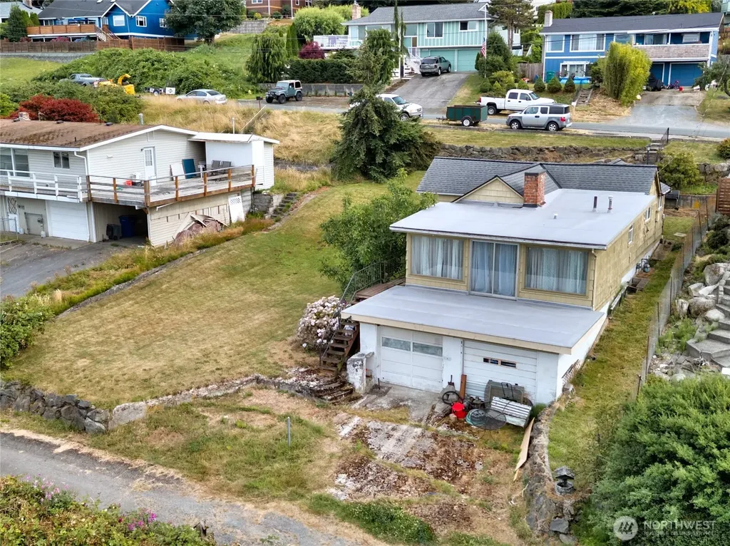 616 37th Street Anacortes WA 98221