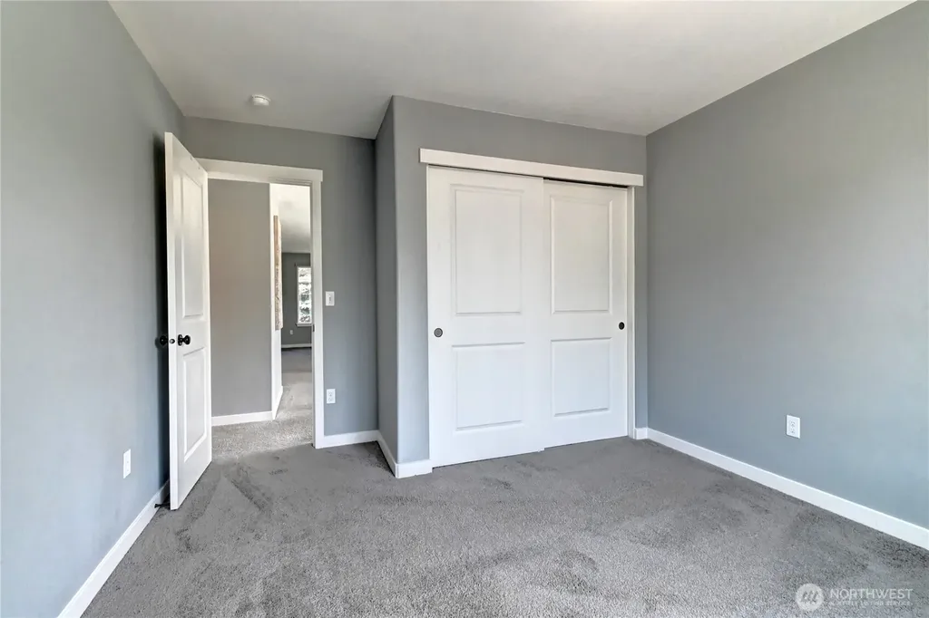 1129 117th Drive SE Lake Stevens WA 98258