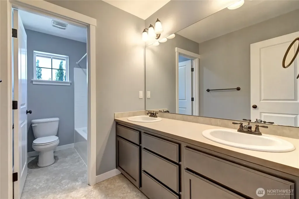 1129 117th Drive SE Lake Stevens WA 98258