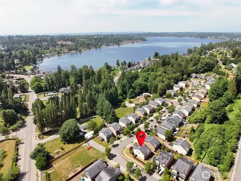 1129 117th Drive SE Lake Stevens WA 98258