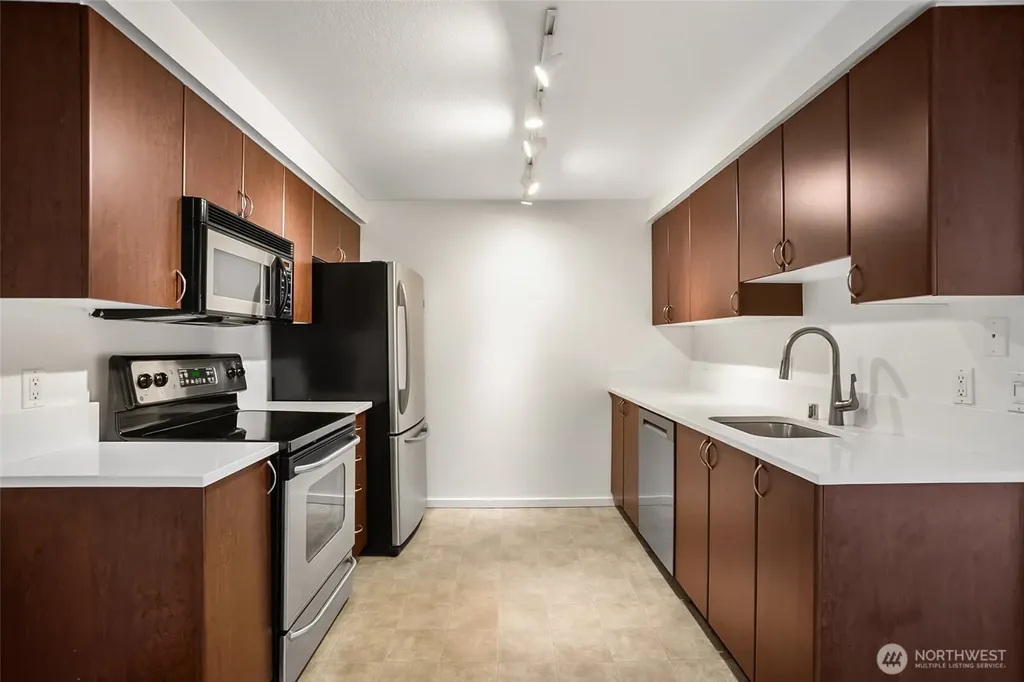 221 9th Street Kirkland WA 98033