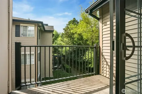 221 9th Street Kirkland WA 98033