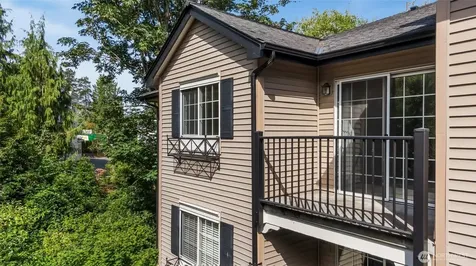 221 9th Street Kirkland WA 98033