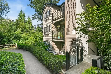 221 9th Street Kirkland WA 98033