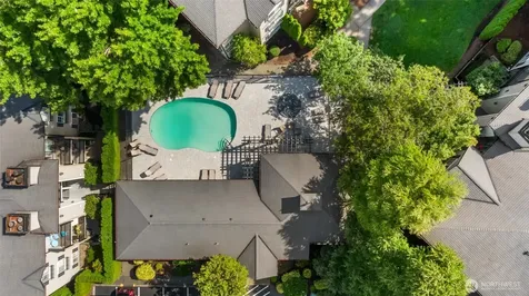 221 9th Street Kirkland WA 98033