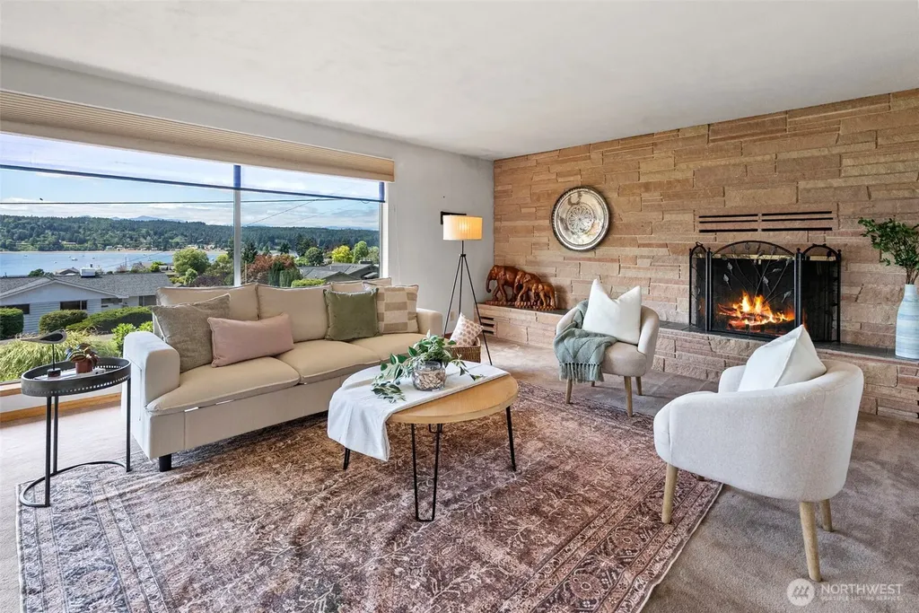 18146 9th Avenue NE Poulsbo WA 98370