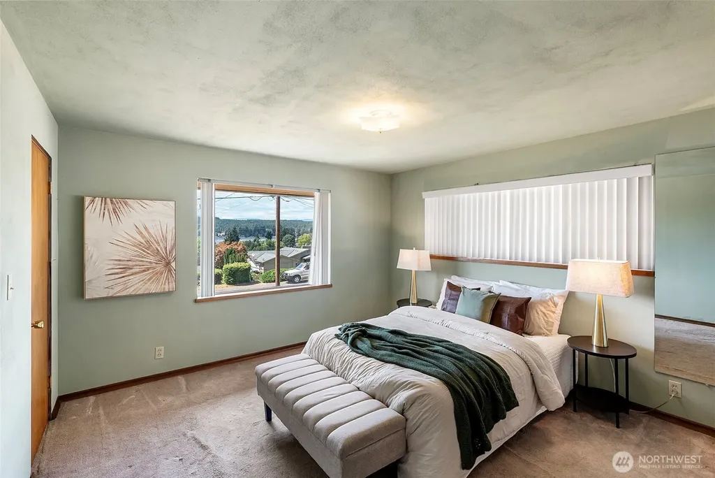 18146 9th Avenue NE Poulsbo WA 98370