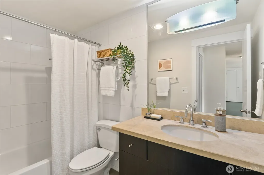 3401 Wallingford Avenue N Seattle WA 98103