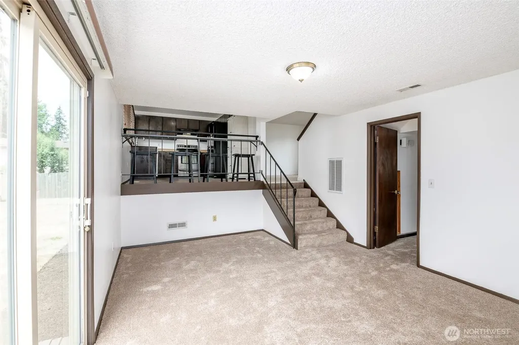 30031 45th Place S Auburn WA 98001