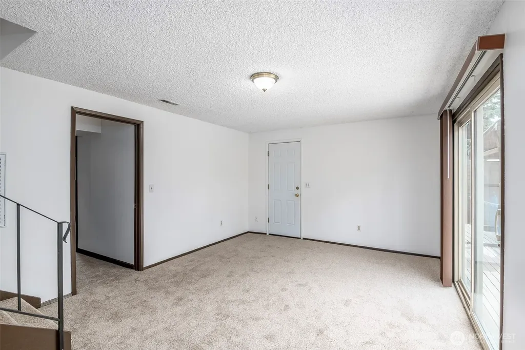 30031 45th Place S Auburn WA 98001